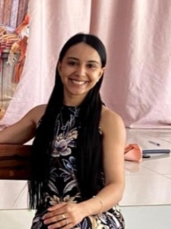 Lyvia Esthefany Alves Melo